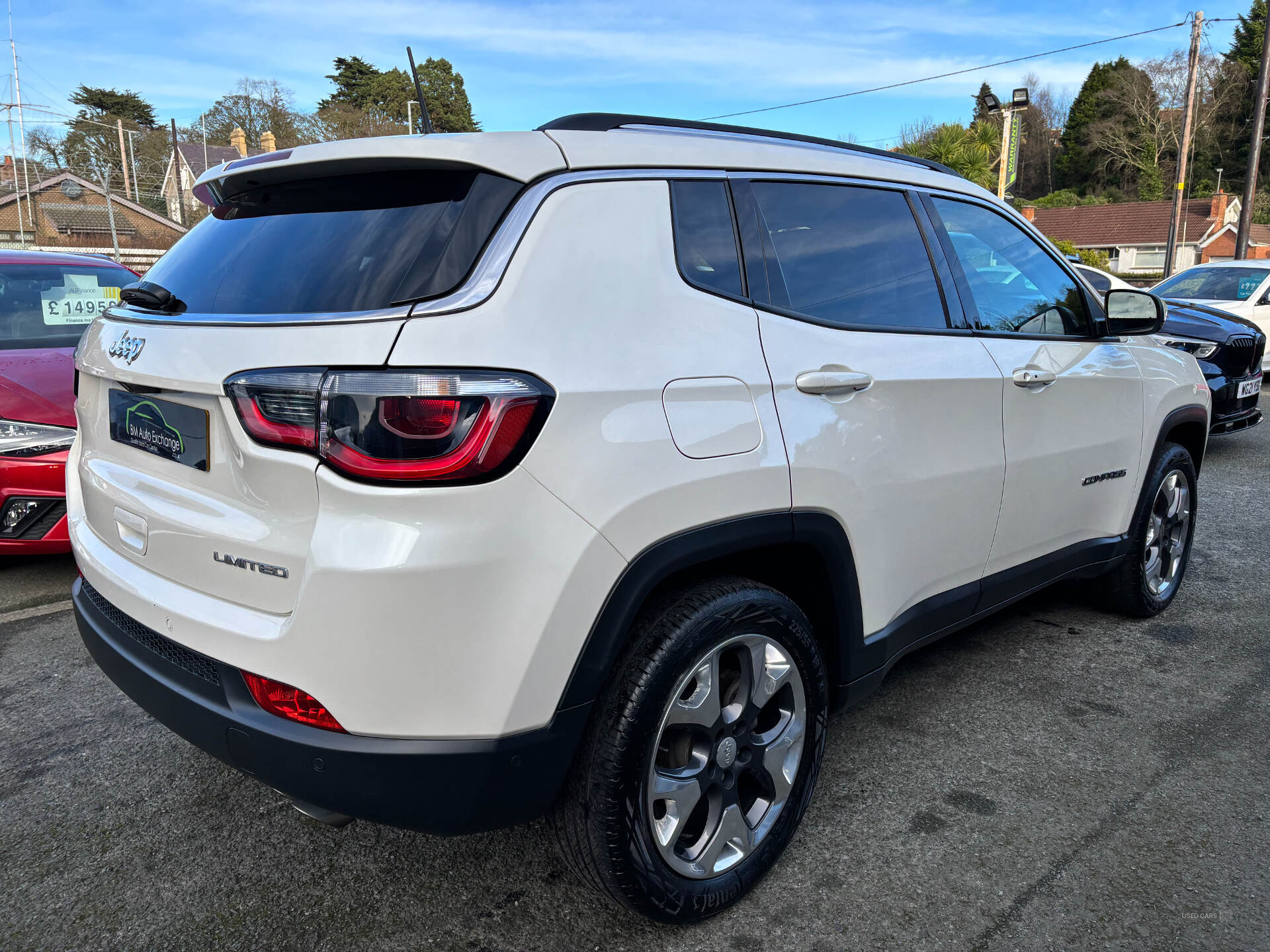 Jeep Compass SW in Down