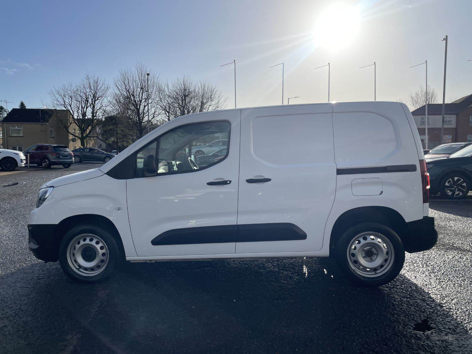 Jan 2022 Vauxhall Combo 2300 1.5 Turbo D 130ps H1 Dynamic Van