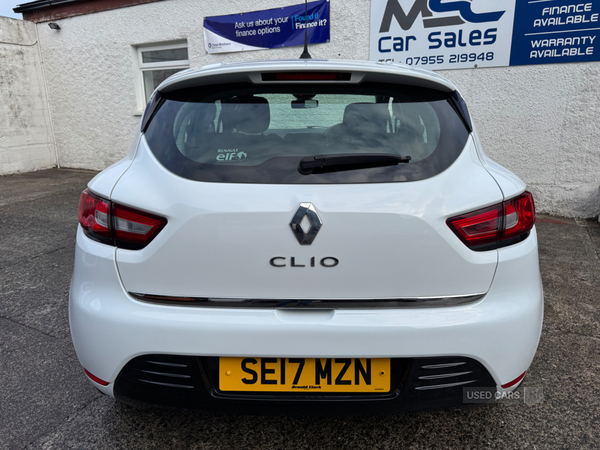 Renault Clio HATCHBACK in Down