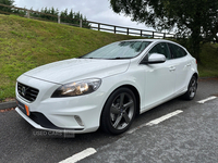 Volvo V40 DIESEL HATCHBACK in Down
