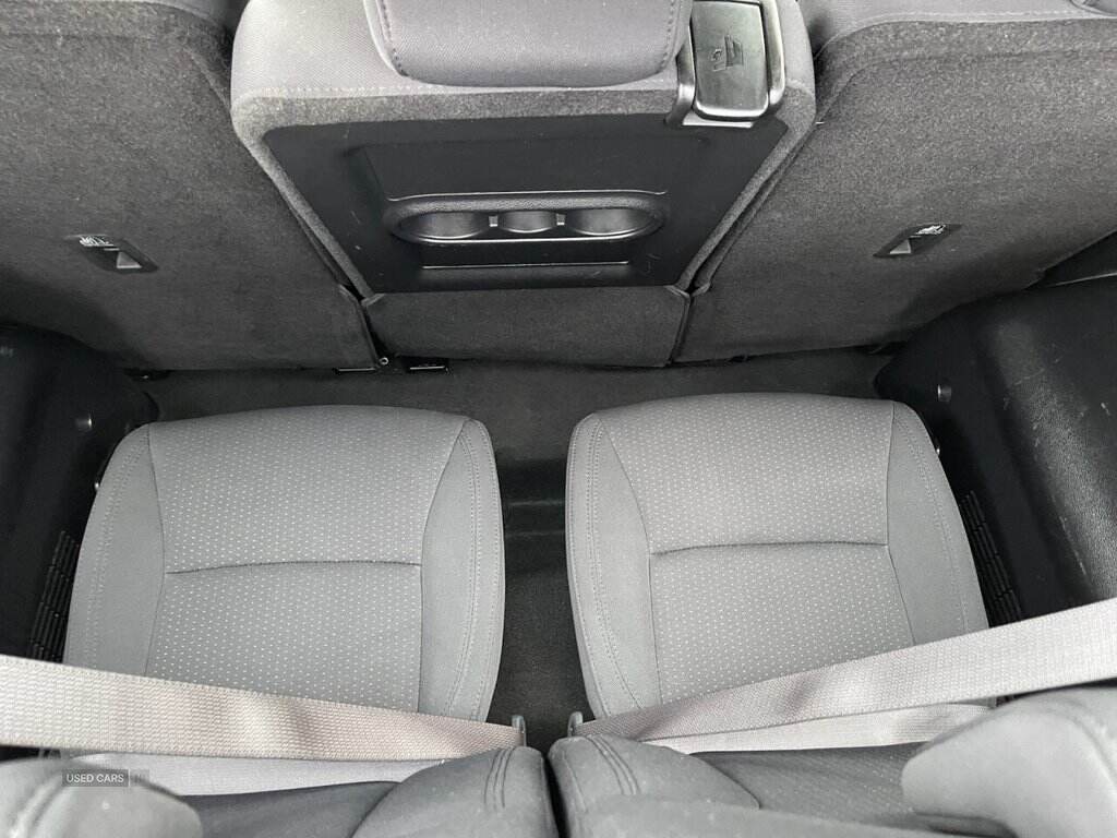 Apr 2014 Kia Carens 1.6 GDi 1 5dr