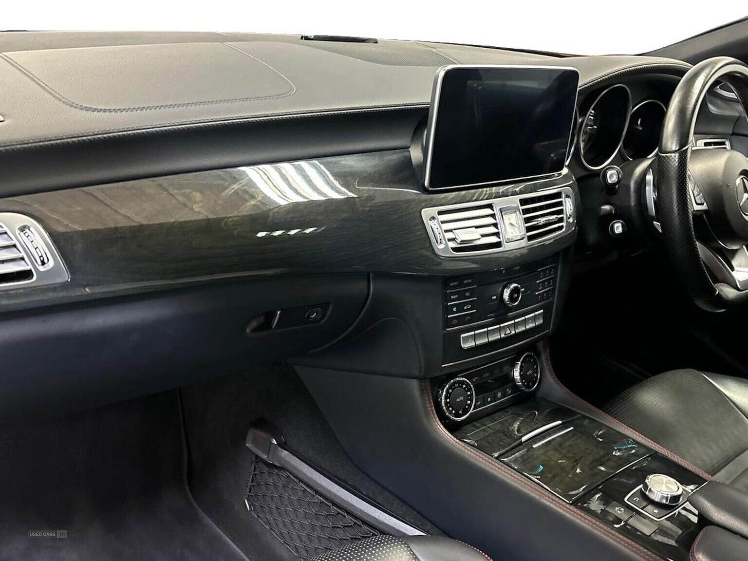 Mar 2015 Mercedes-Benz CLS 400 Amg Line 4Dr 7G-Tronic