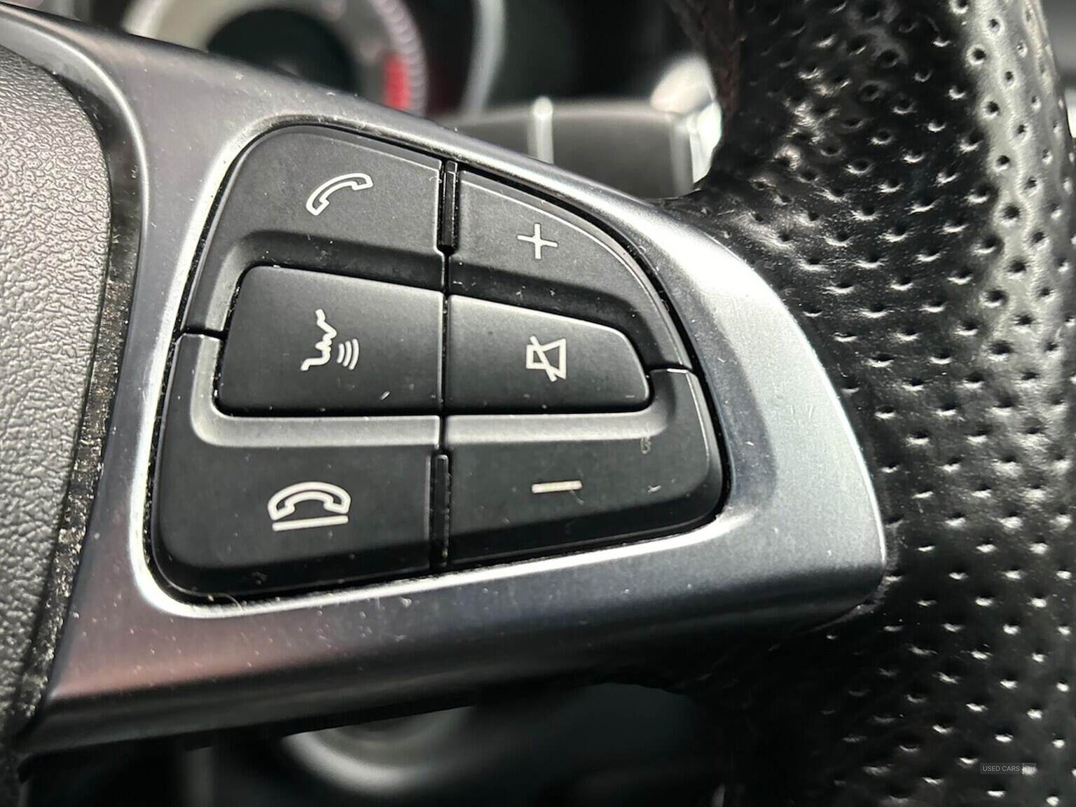 Mar 2015 Mercedes-Benz CLS 400 Amg Line 4Dr 7G-Tronic