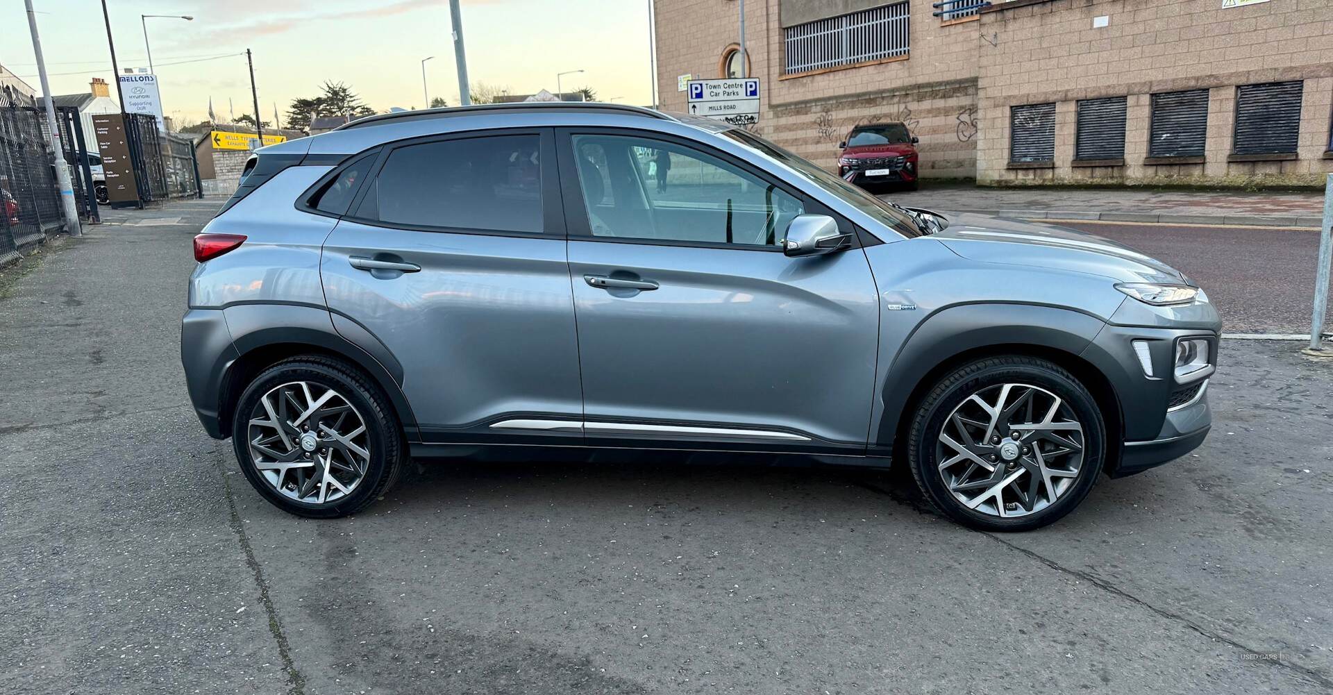 Hyundai Kona HATCHBACK in Down