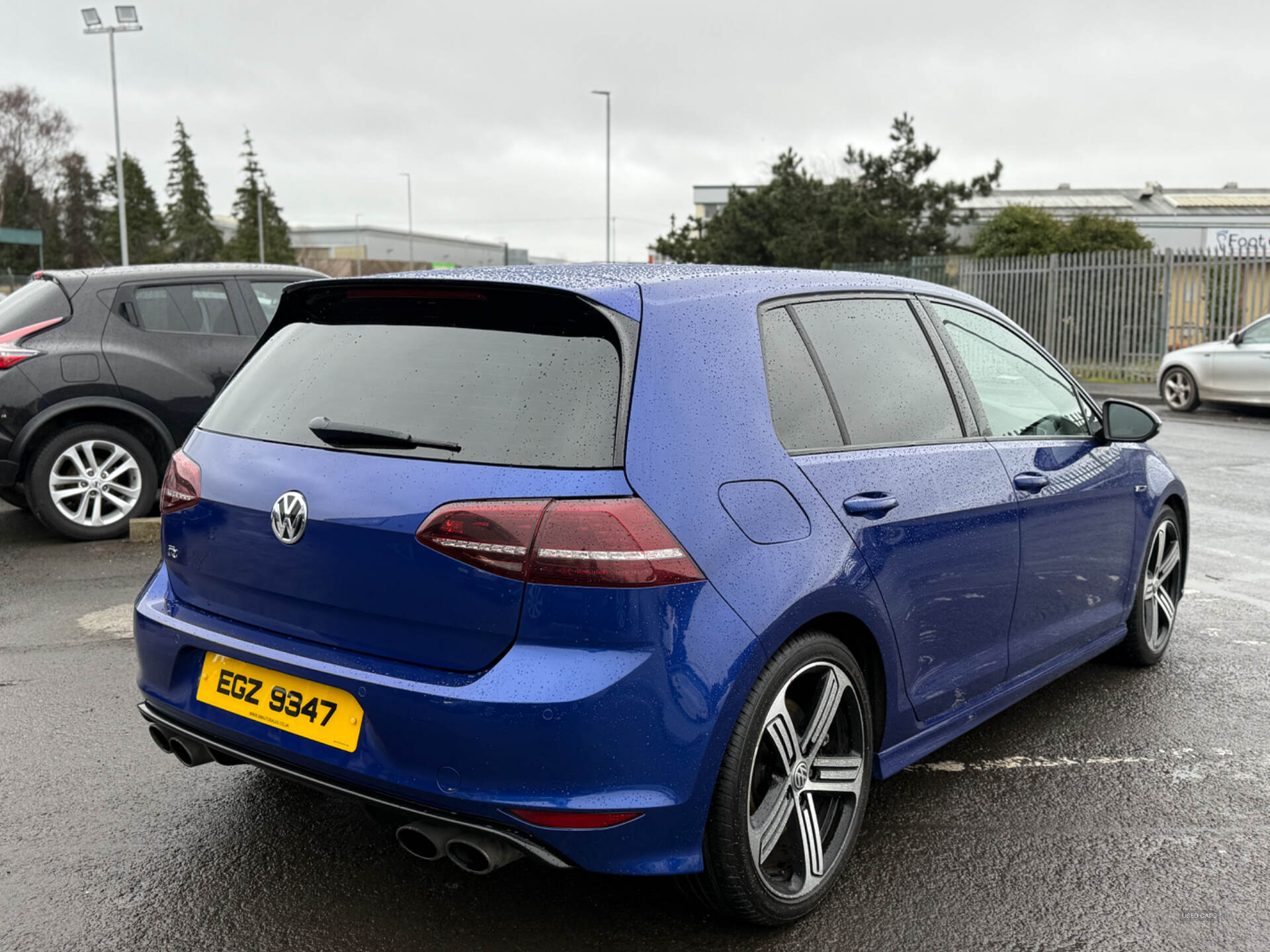 Volkswagen Golf HATCHBACK in Down