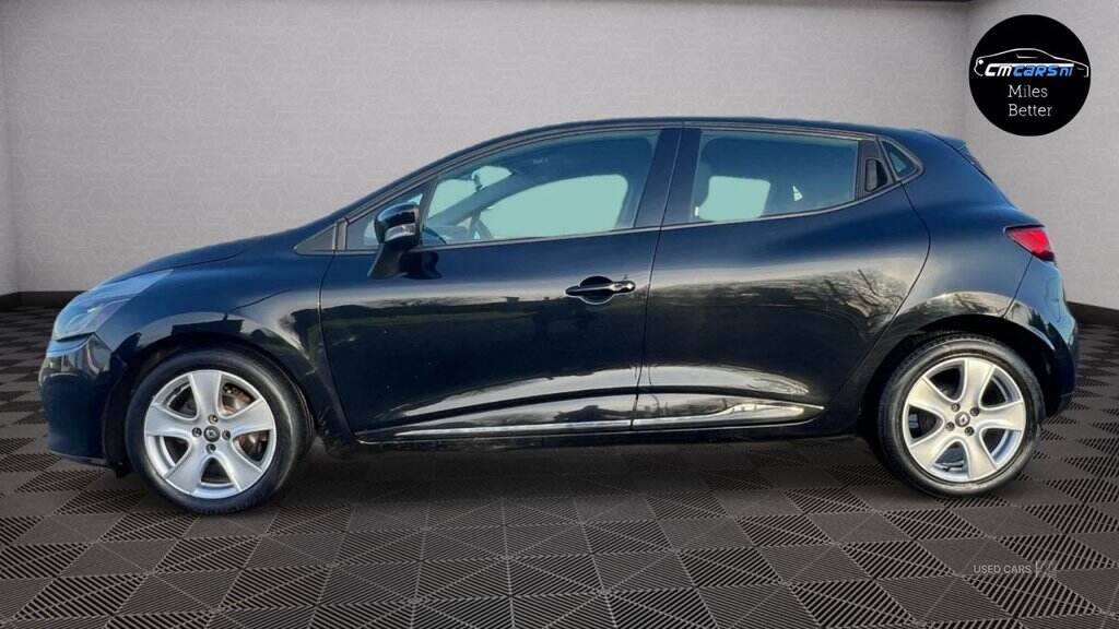 Oct 2014 Renault Clio 1.5 dCi 90 Dynamique MediaNav Energy 5dr