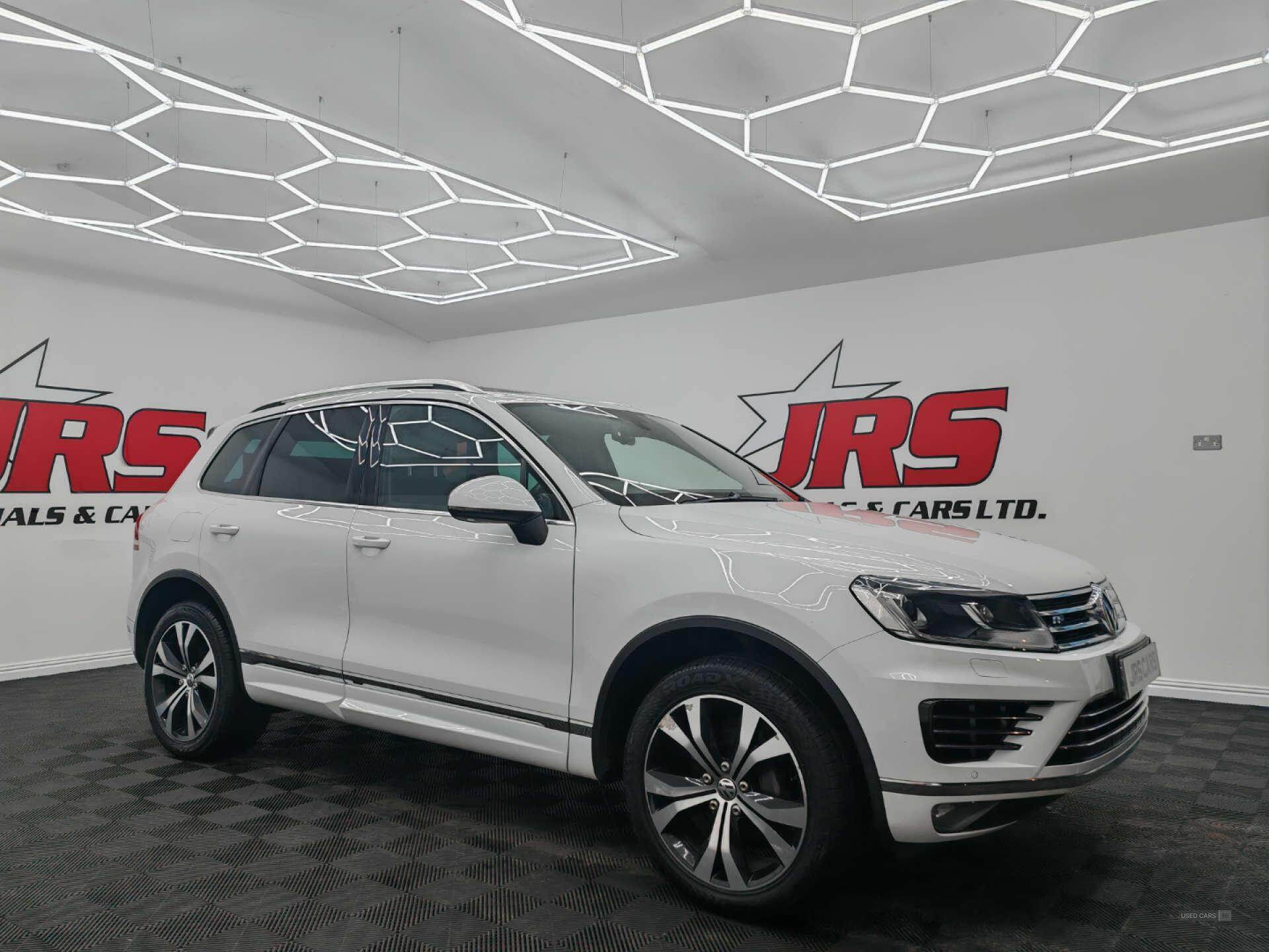 Apr 2015 Volkswagen Touareg 3.0 V6 TDI BlueMotion Tech 262 R-Line 5dr Tip Auto