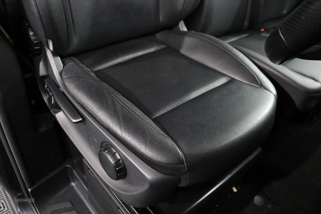 Jun 2022 Mercedes-Benz Vito 114 CDI Select 9-Seater