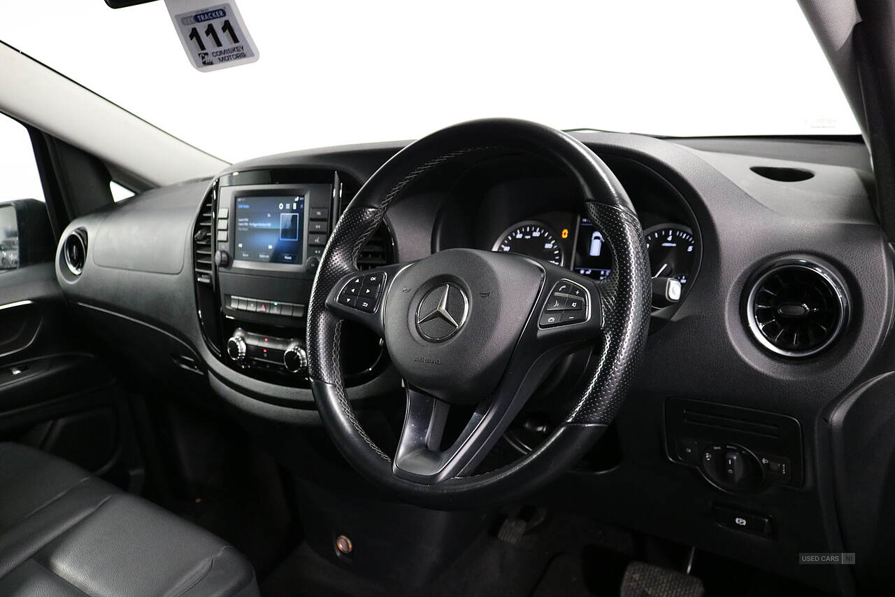 Jun 2022 Mercedes-Benz Vito 114 CDI Select 9-Seater