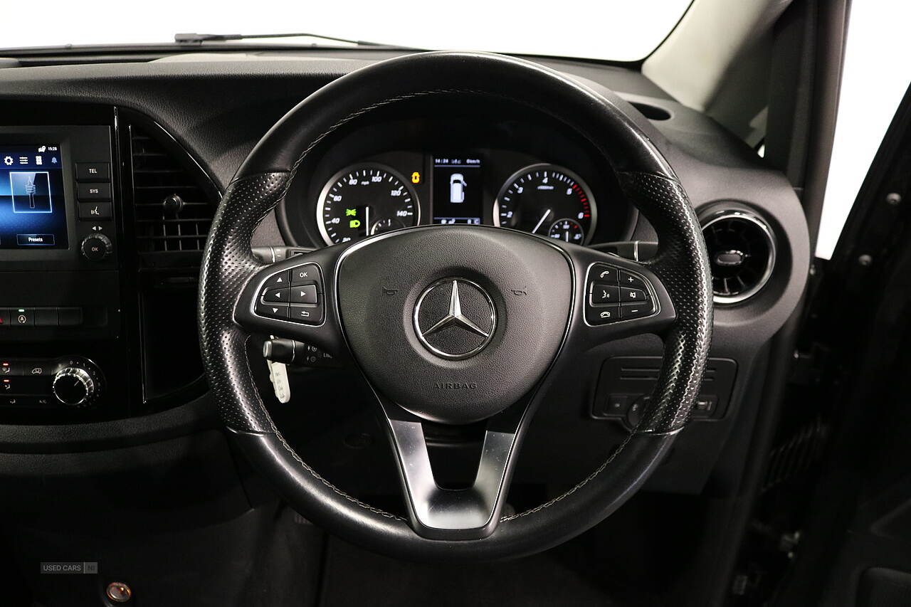 Jun 2022 Mercedes-Benz Vito 114 CDI Select 9-Seater