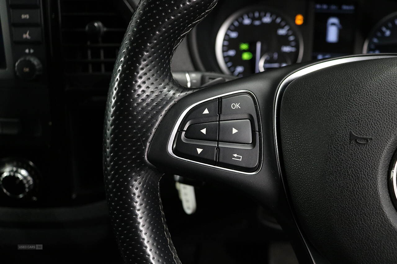 Jun 2022 Mercedes-Benz Vito 114 CDI Select 9-Seater