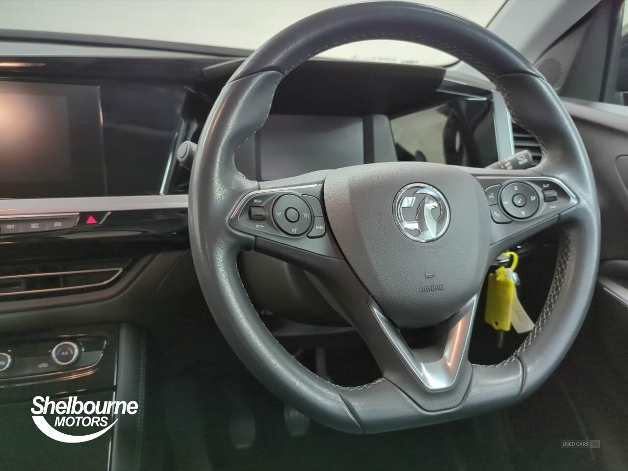 Mar 2022 Vauxhall Grandland 1.2 Turbo SE 5dr