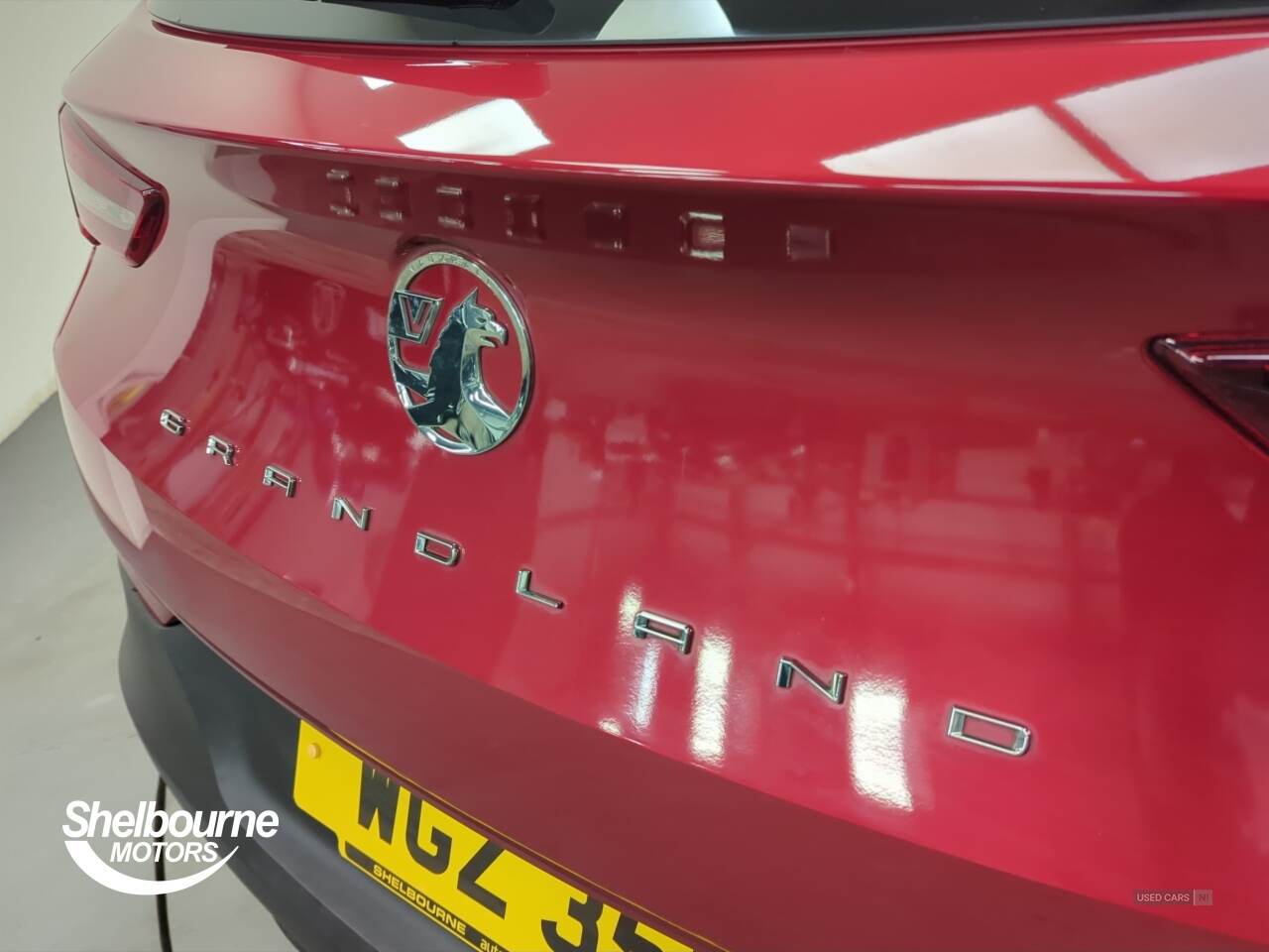 Mar 2022 Vauxhall Grandland 1.2 Turbo SE 5dr