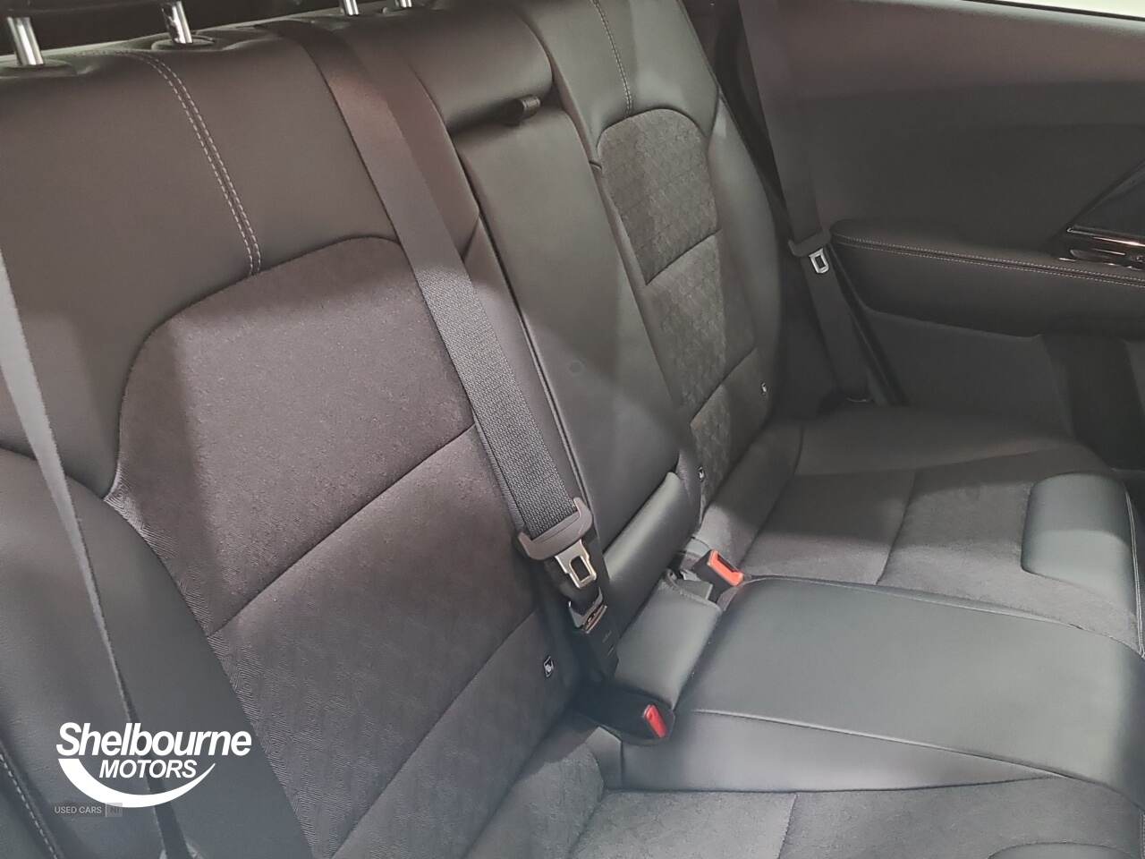 Sep 2021 Kia Niro 1.6 GDi Hybrid 2 5dr DCT