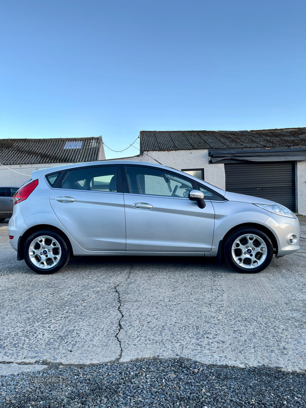 Ford Fiesta HATCHBACK in Down