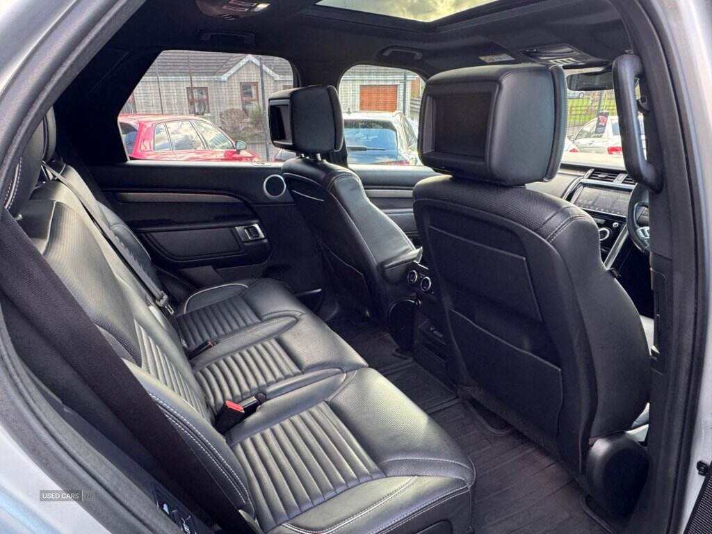 Aug 2018 Land Rover Discovery 3.0 SDV6 HSE Luxury 5dr Auto