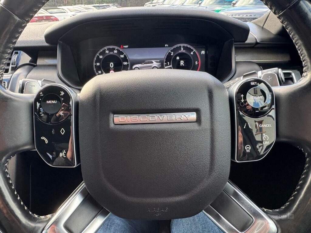 Aug 2018 Land Rover Discovery 3.0 SDV6 HSE Luxury 5dr Auto