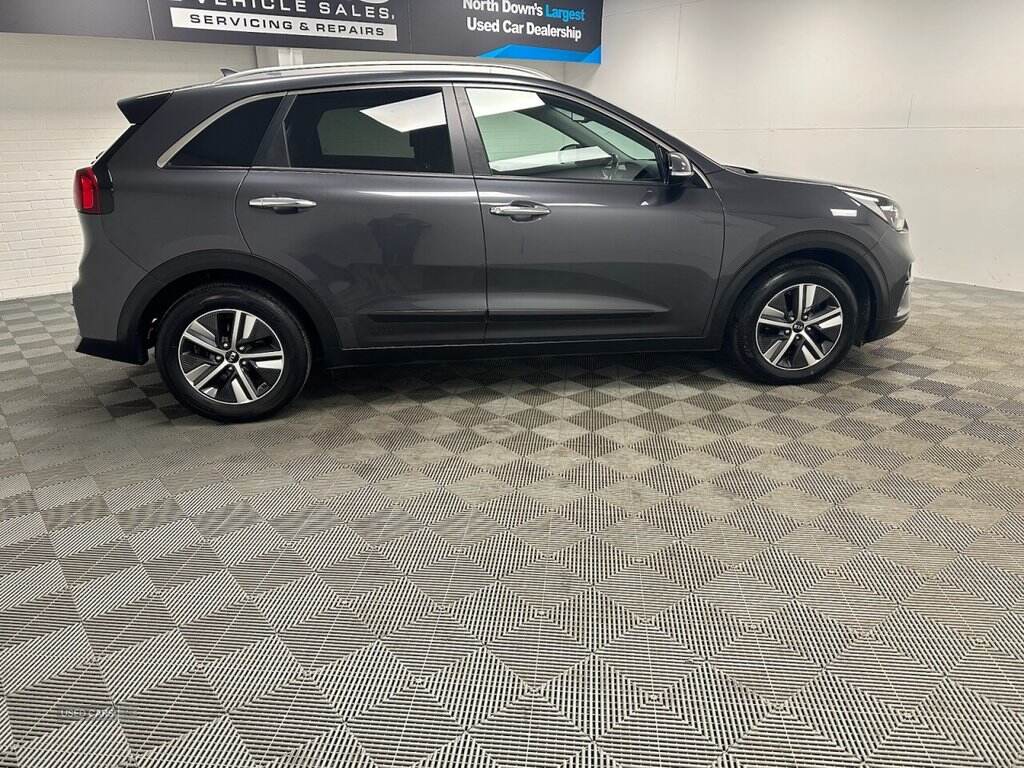 Sep 2020 Kia Niro 1.6 GDi Hybrid 2 5dr DCT