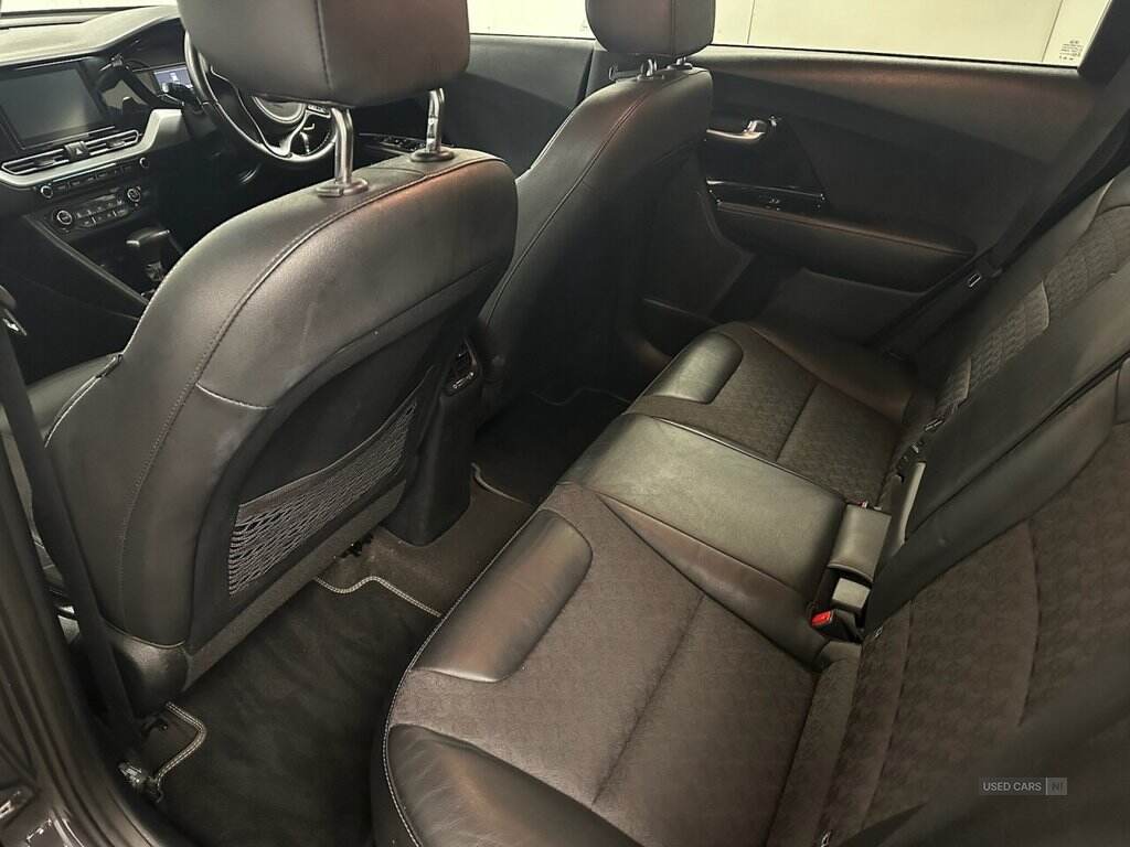 Sep 2020 Kia Niro 1.6 GDi Hybrid 2 5dr DCT