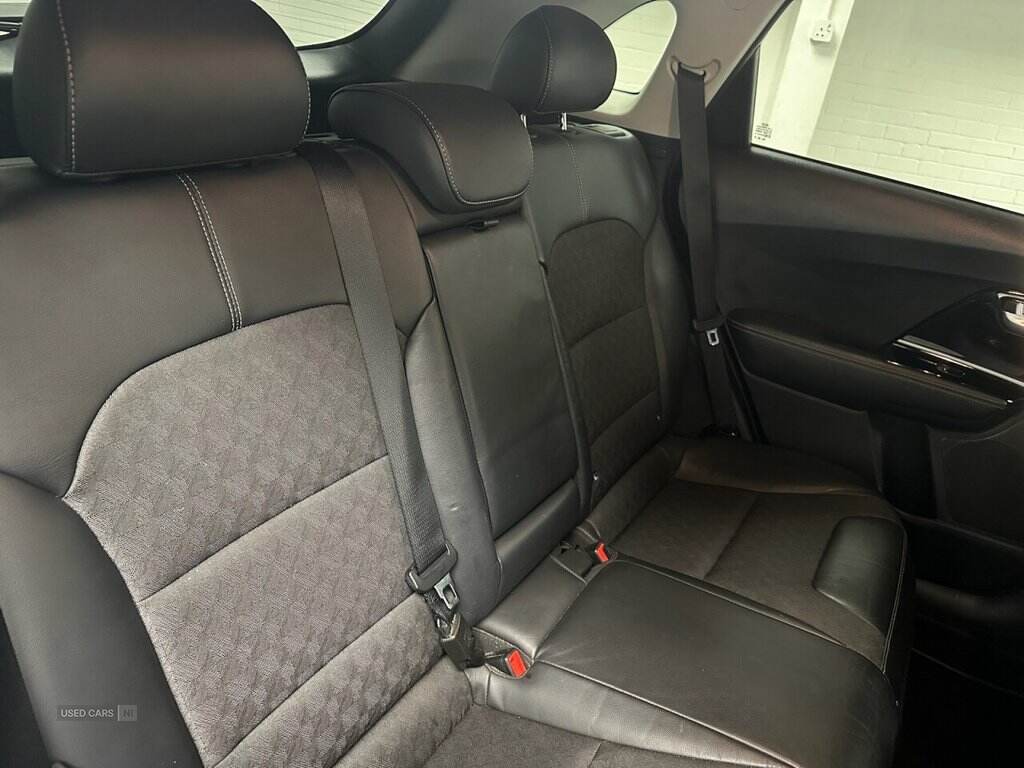 Sep 2020 Kia Niro 1.6 GDi Hybrid 2 5dr DCT
