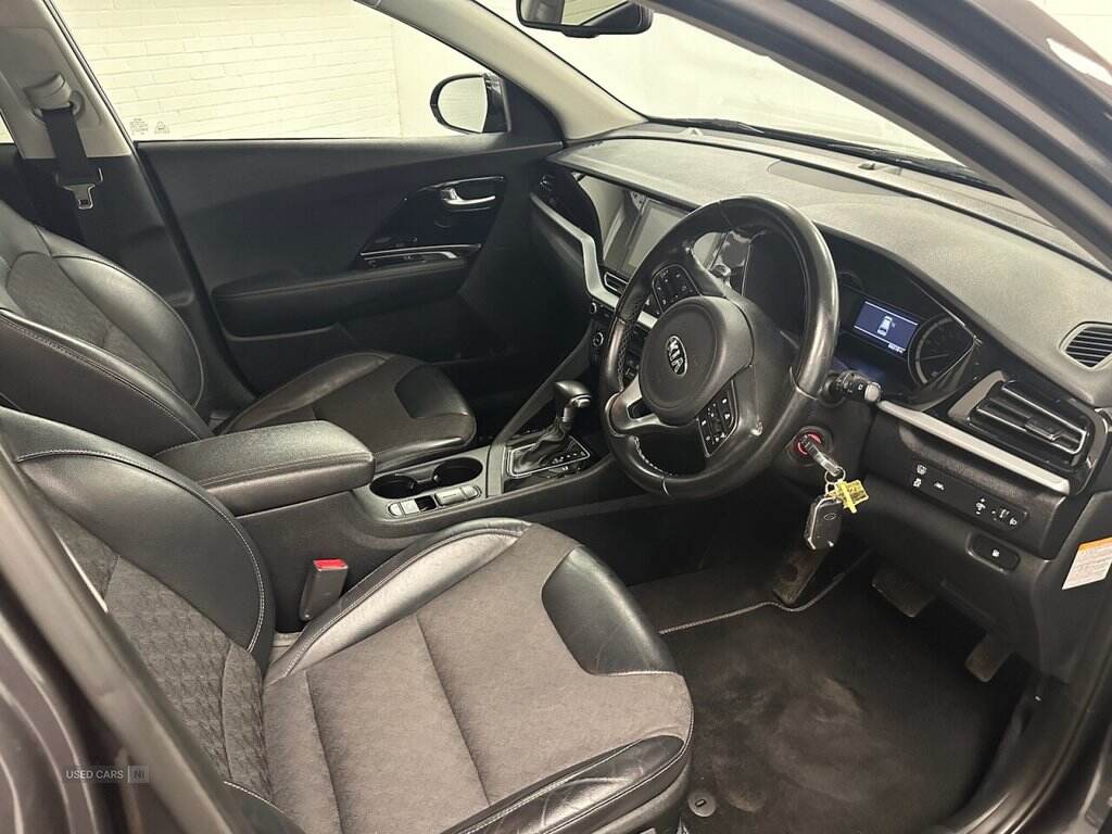 Sep 2020 Kia Niro 1.6 GDi Hybrid 2 5dr DCT