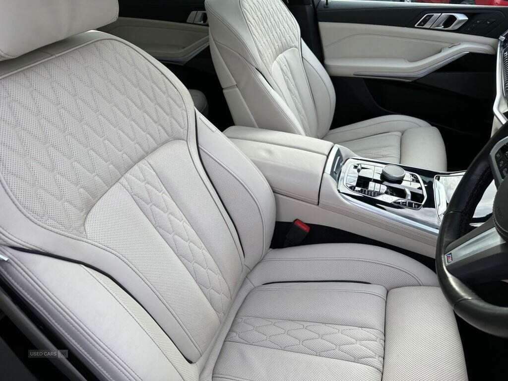 May 2023 BMW X7 xDrive40d MHT M Sport 5dr Step Auto