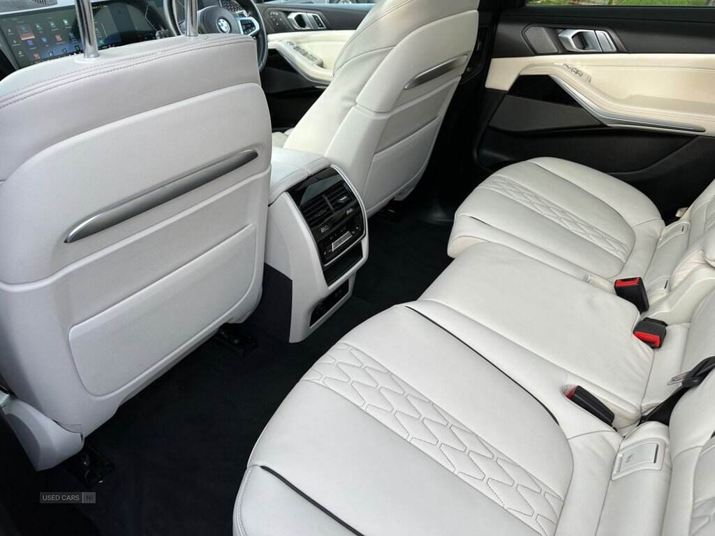May 2023 BMW X7 xDrive40d MHT M Sport 5dr Step Auto