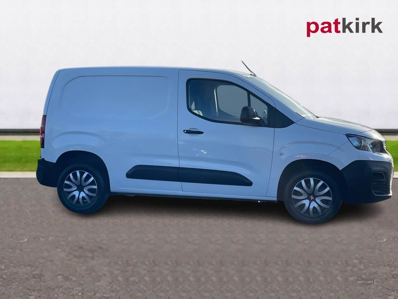 Oct 2021 Peugeot Partner 1000 1.5 BlueHDi 130 Professional Premium Van EAT8