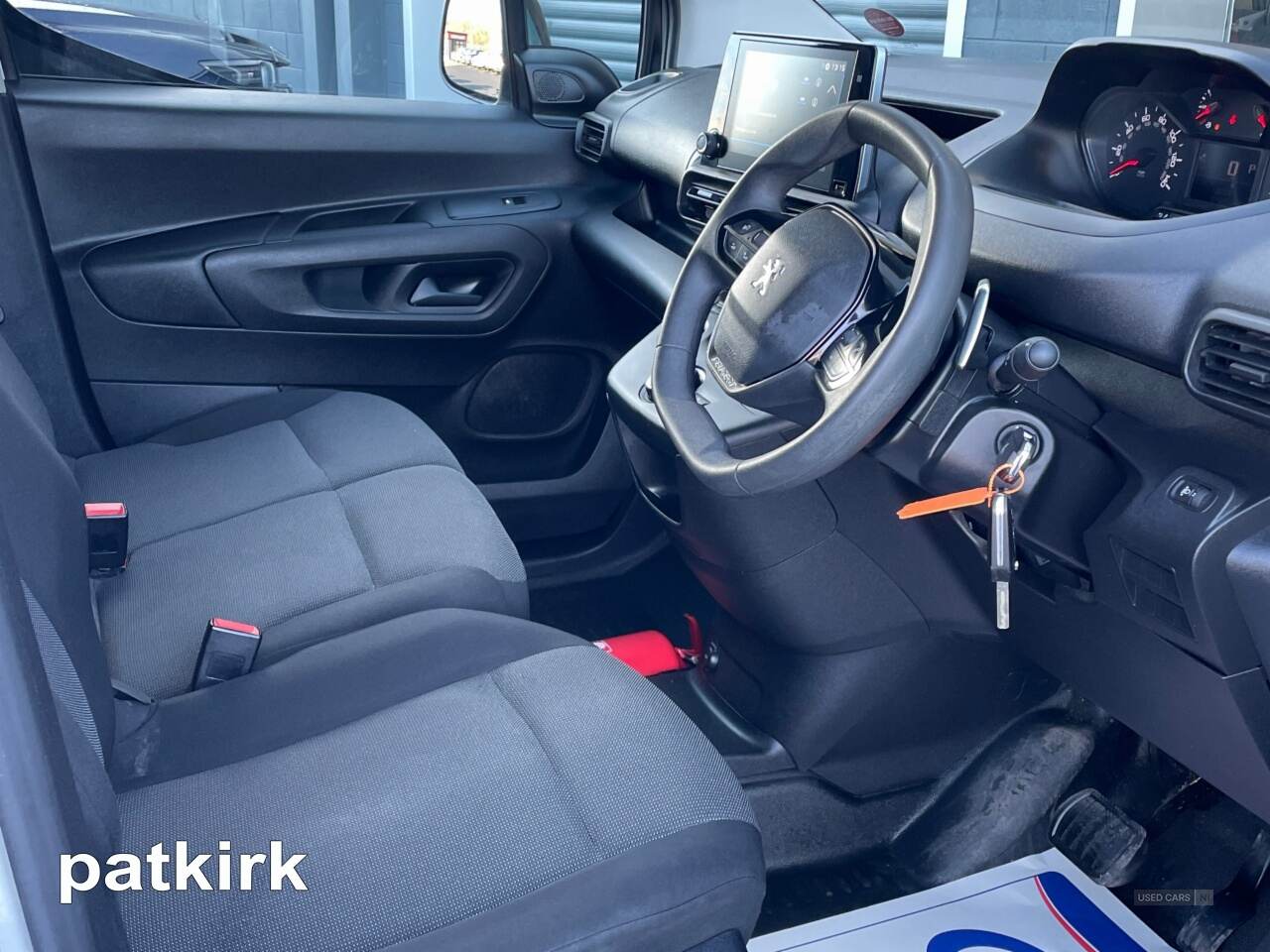 Oct 2021 Peugeot Partner 1000 1.5 BlueHDi 130 Professional Premium Van EAT8