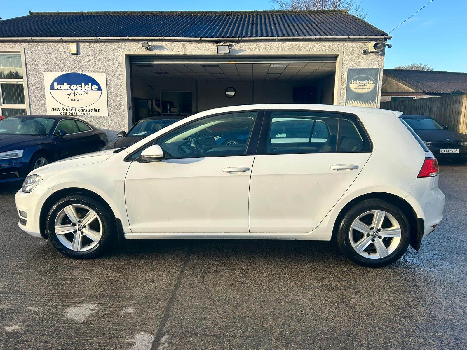 Volkswagen Golf HATCHBACK in Down