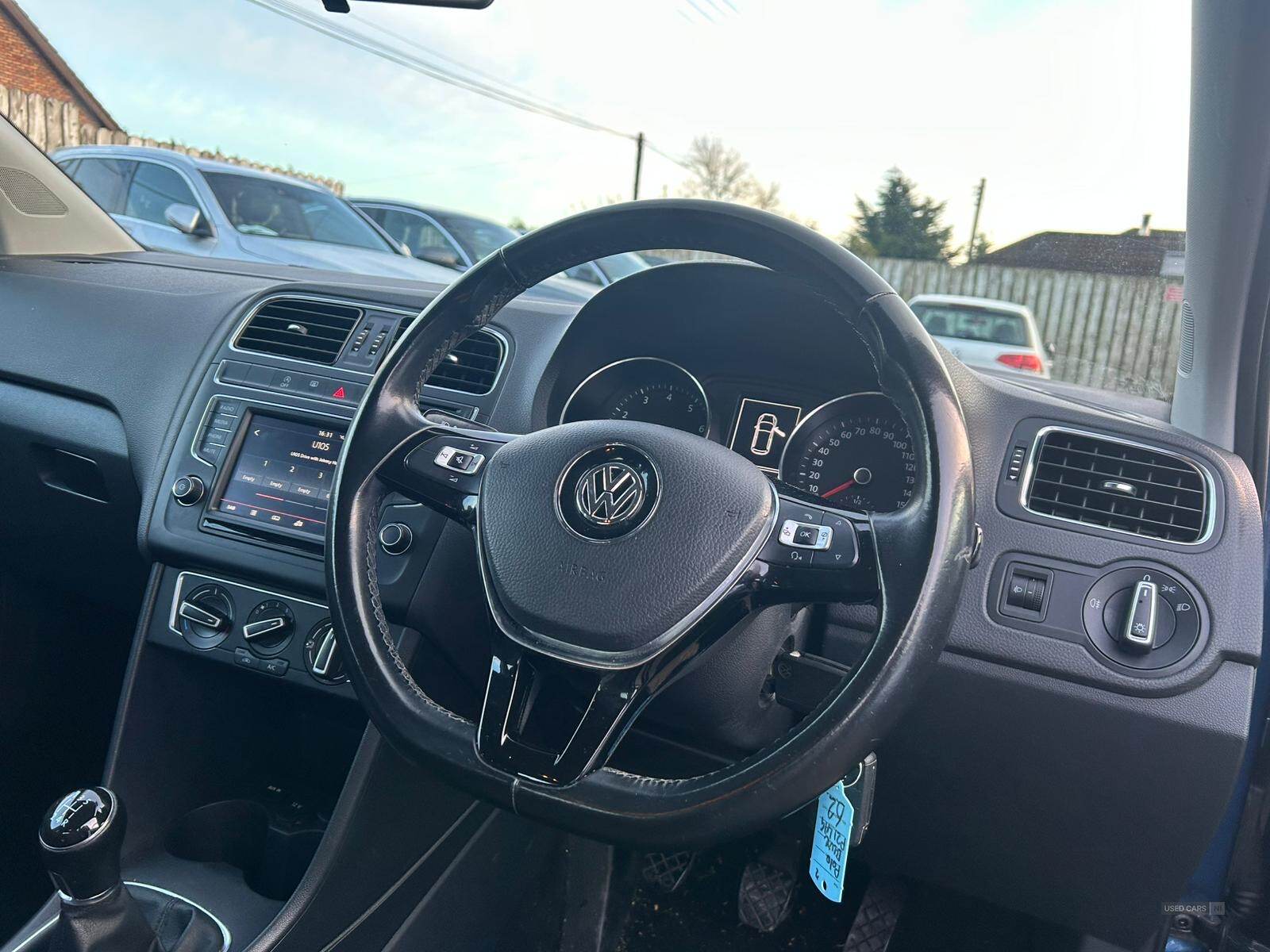 Volkswagen Polo HATCHBACK in Down