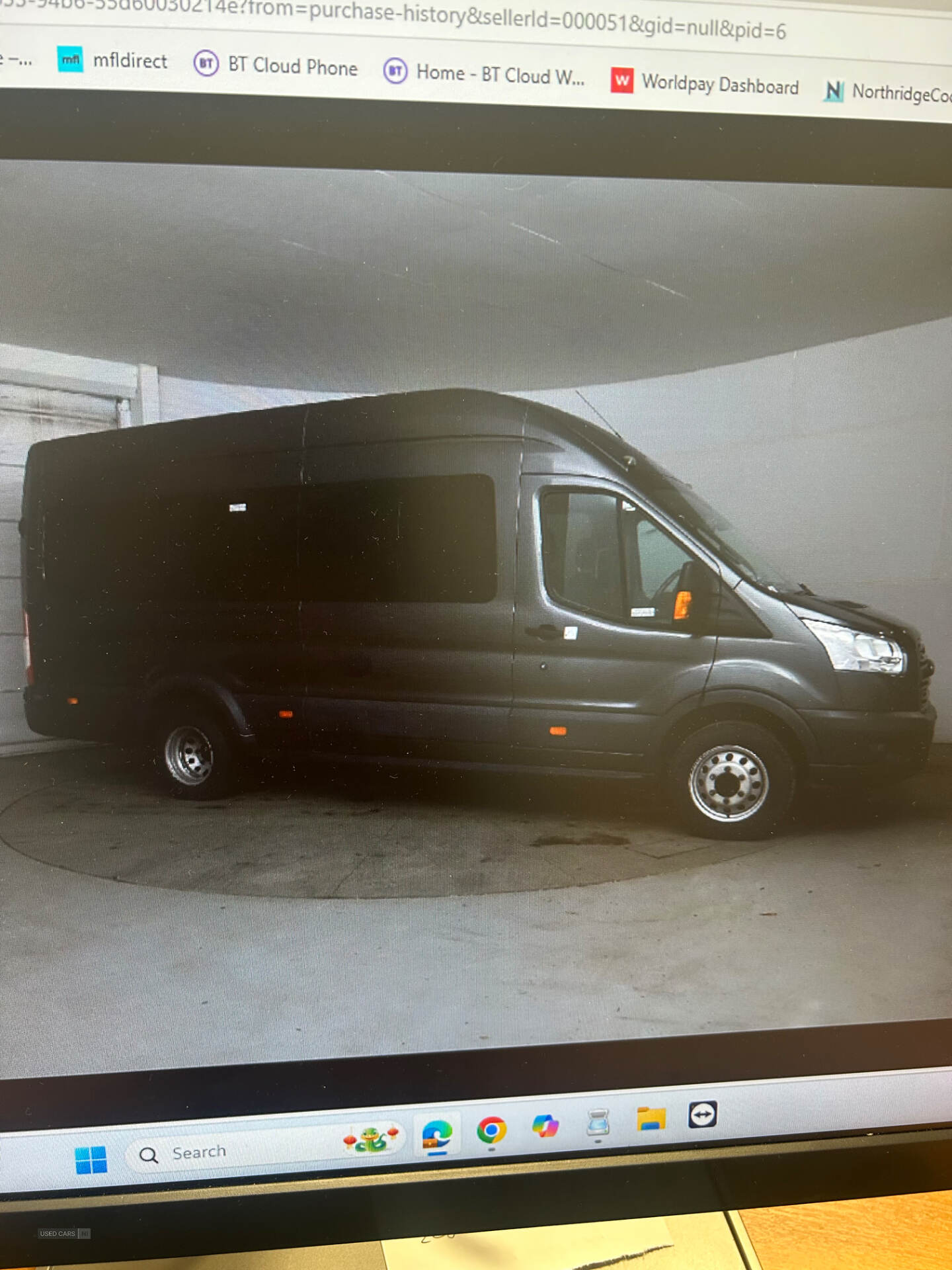 Ford Transit 460 L4 MINIBUS DIESEL RWD in Derry / Londonderry