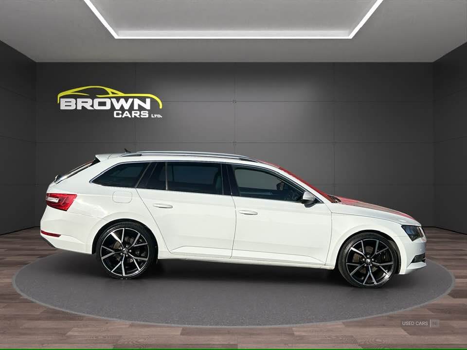 Sep 2016 Skoda Superb 2.0 TDI CR SE Technology 5dr DSG