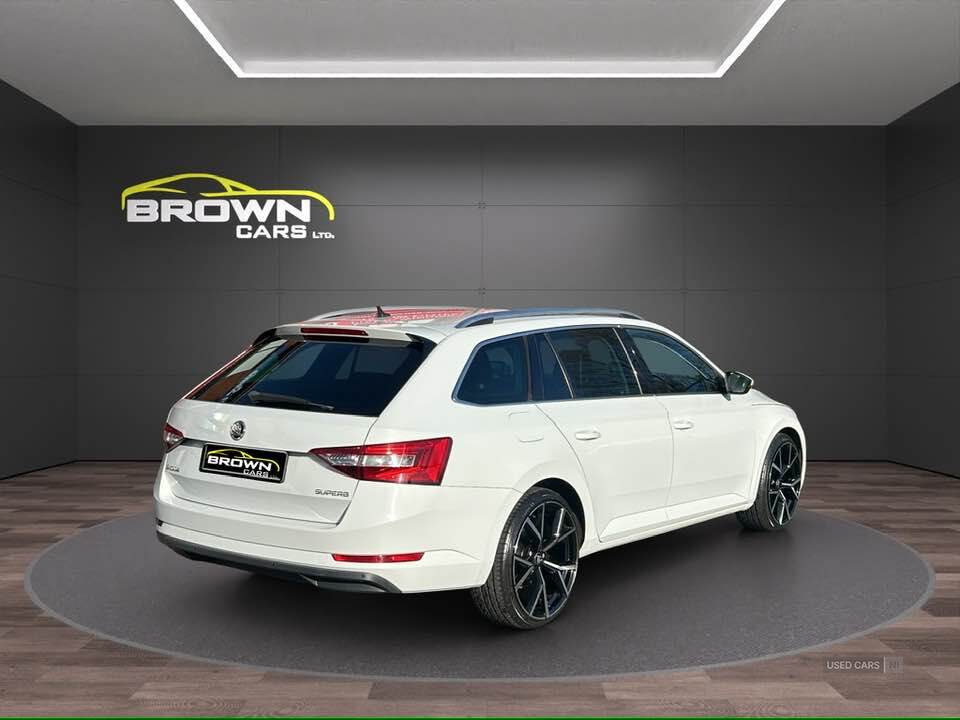 Sep 2016 Skoda Superb 2.0 TDI CR SE Technology 5dr DSG