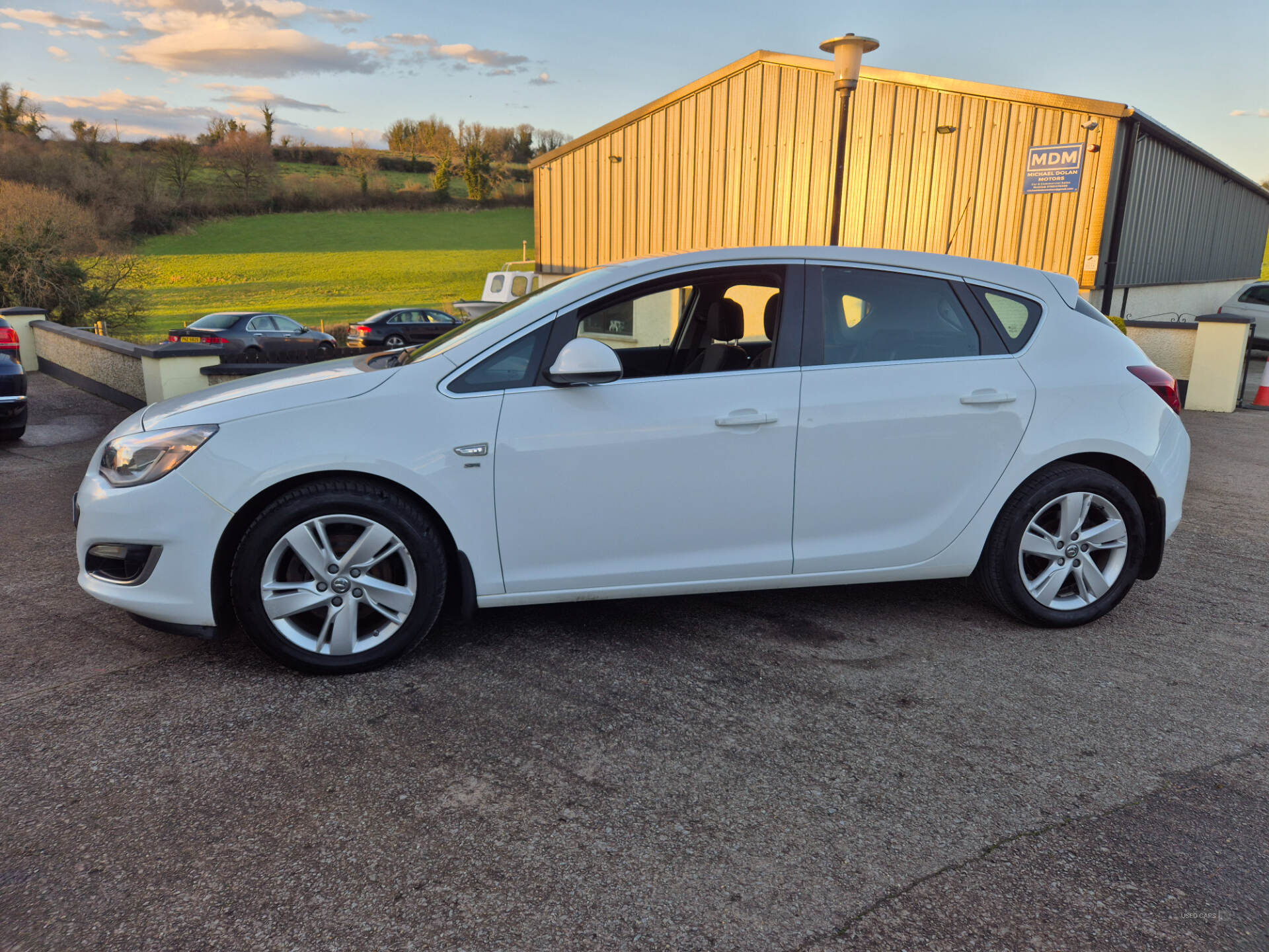 Sep 2015 Vauxhall Astra 2.0 CDTi 16V ecoFLEX SRi [165] 5dr