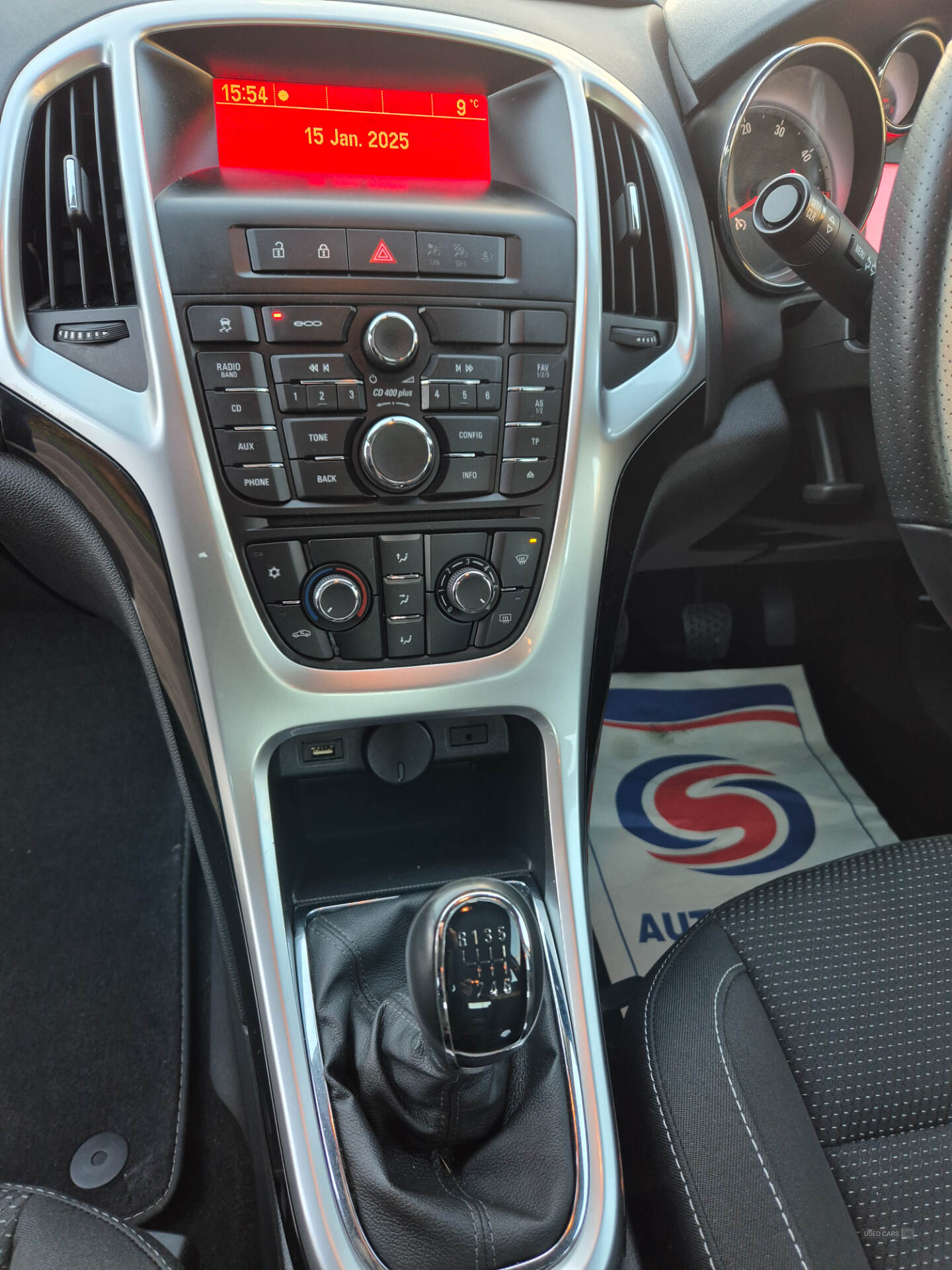 Sep 2015 Vauxhall Astra 2.0 CDTi 16V ecoFLEX SRi [165] 5dr