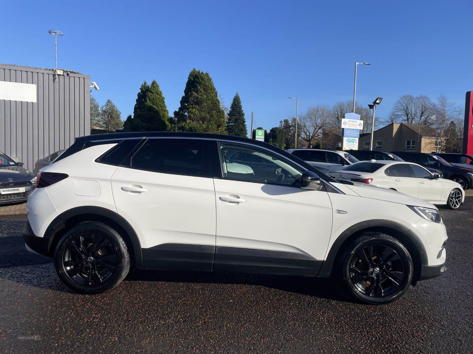 Jan 2022 Vauxhall Grandland X 1.5 Turbo D SRi Nav 5dr