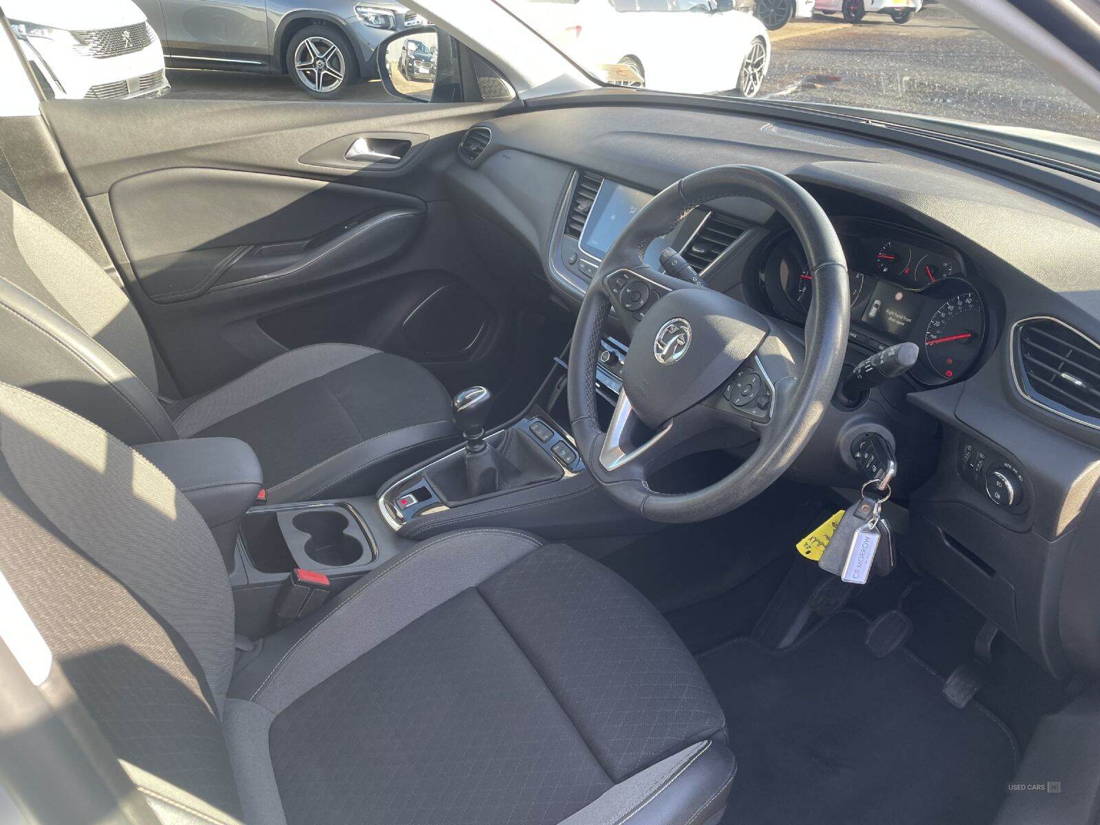 Jan 2022 Vauxhall Grandland X 1.5 Turbo D SRi Nav 5dr