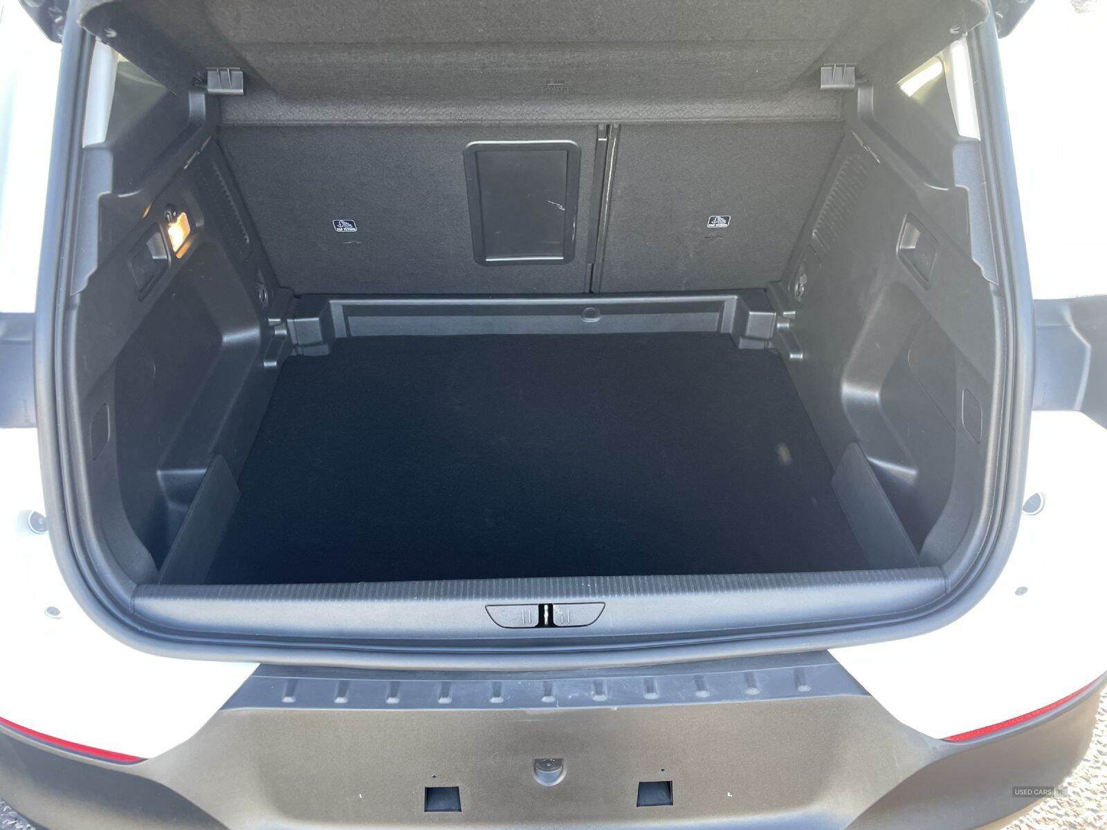 Jan 2022 Vauxhall Grandland X 1.5 Turbo D SRi Nav 5dr