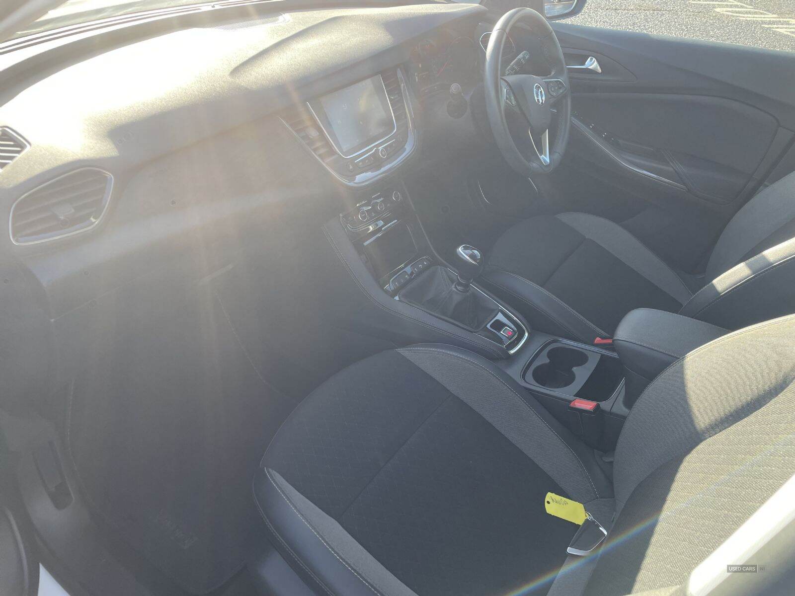 Jan 2022 Vauxhall Grandland X 1.5 Turbo D SRi Nav 5dr
