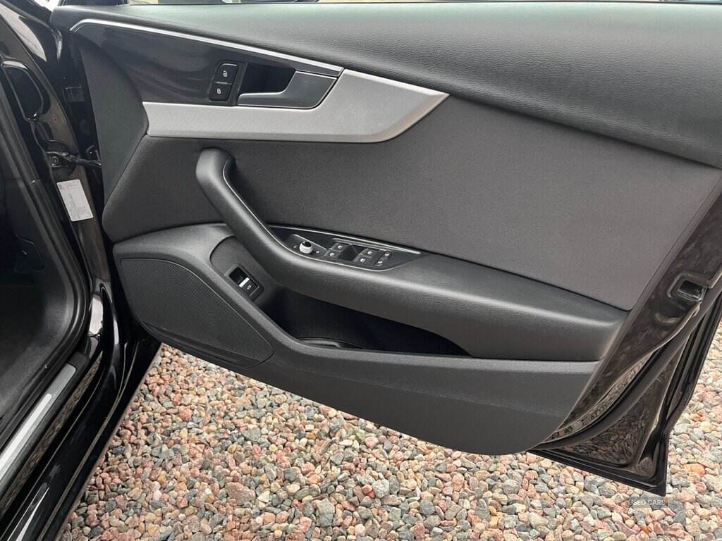 Mar 2021 Audi A4 30 TDI Technik 5dr S Tronic