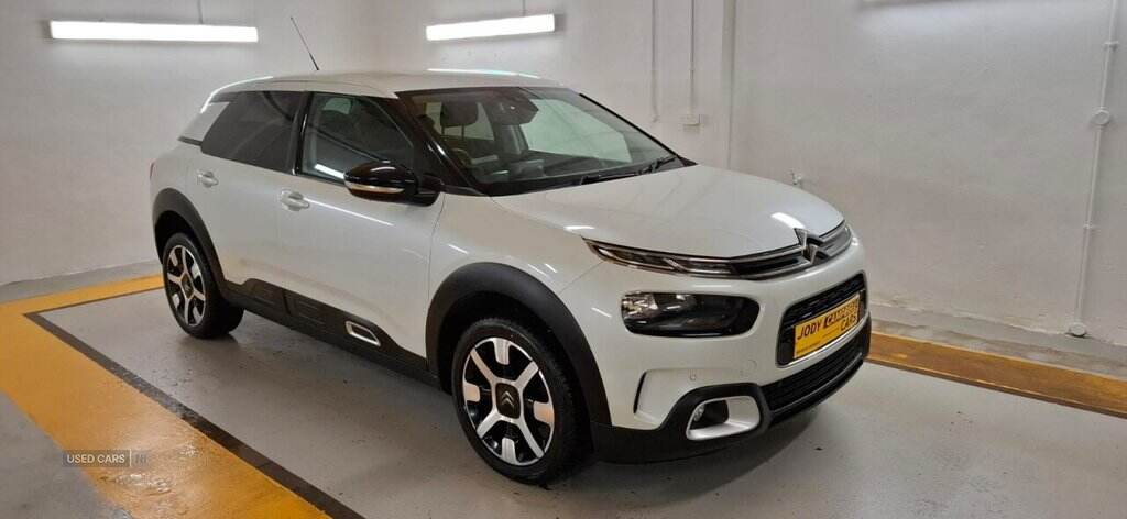 Jun 2020 Citroen C4 Cactus 1.5 BlueHDi Flair 5dr