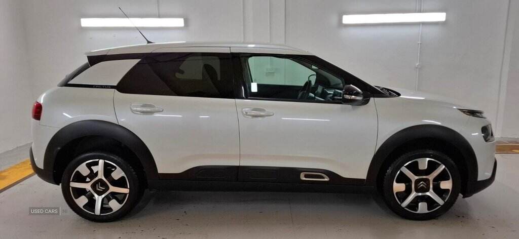 Jun 2020 Citroen C4 Cactus 1.5 BlueHDi Flair 5dr