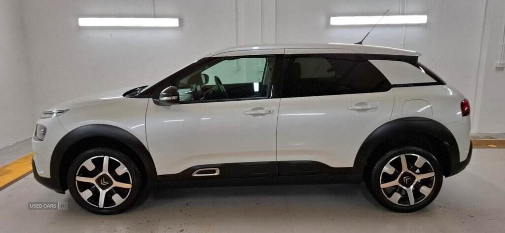 Jun 2020 Citroen C4 Cactus 1.5 BlueHDi Flair 5dr
