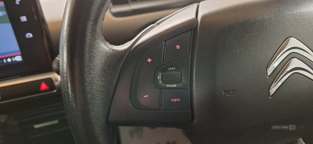 Jun 2020 Citroen C4 Cactus 1.5 BlueHDi Flair 5dr