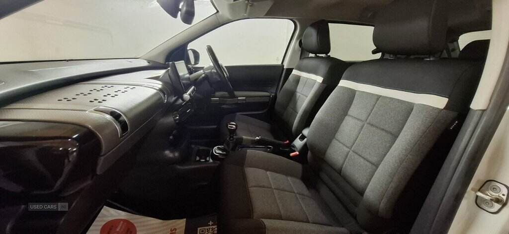 Jun 2020 Citroen C4 Cactus 1.5 BlueHDi Flair 5dr