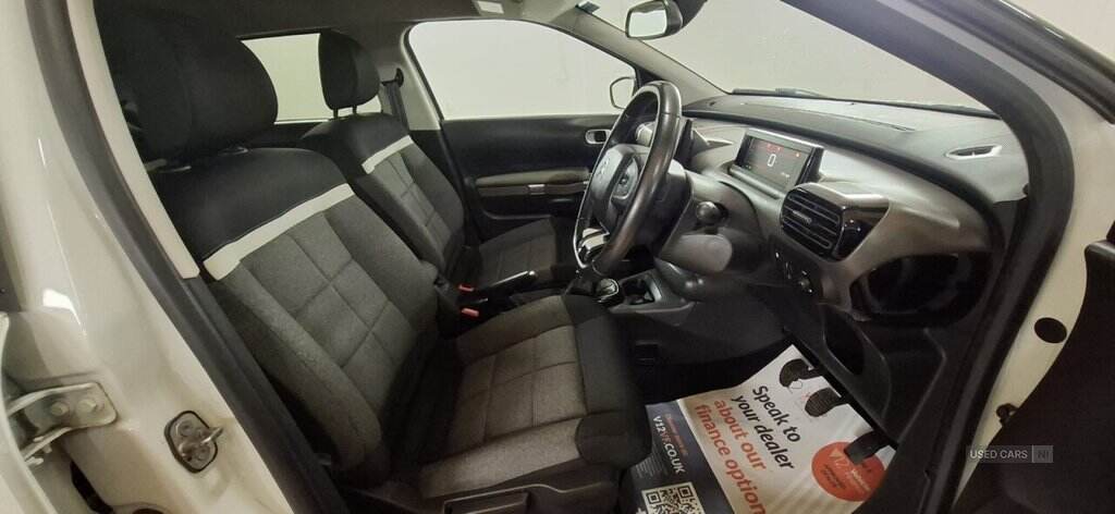 Jun 2020 Citroen C4 Cactus 1.5 BlueHDi Flair 5dr