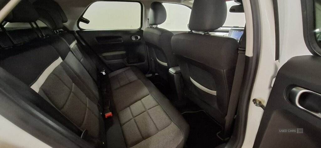 Jun 2020 Citroen C4 Cactus 1.5 BlueHDi Flair 5dr