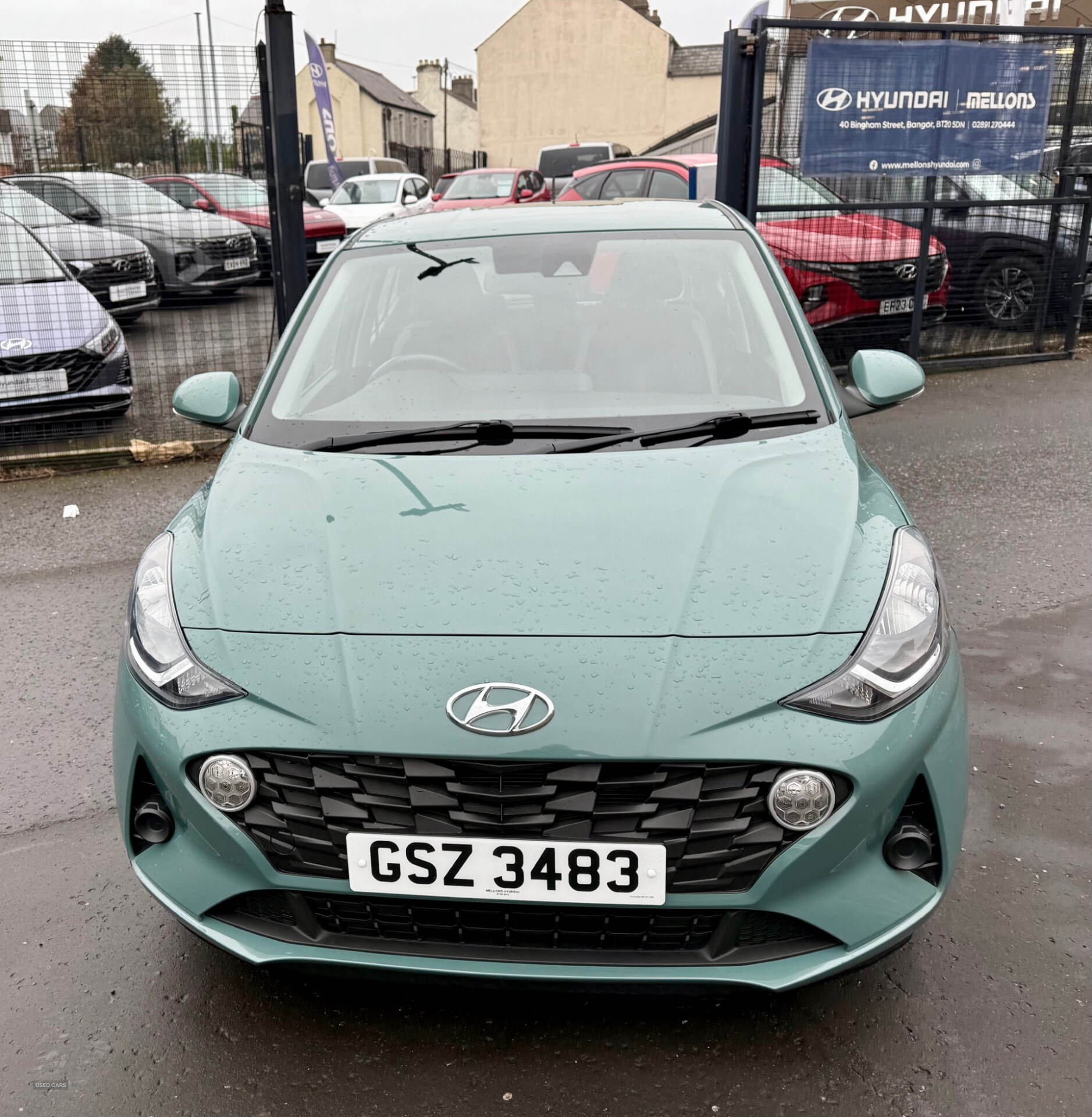 Hyundai i10 HATCHBACK in Down