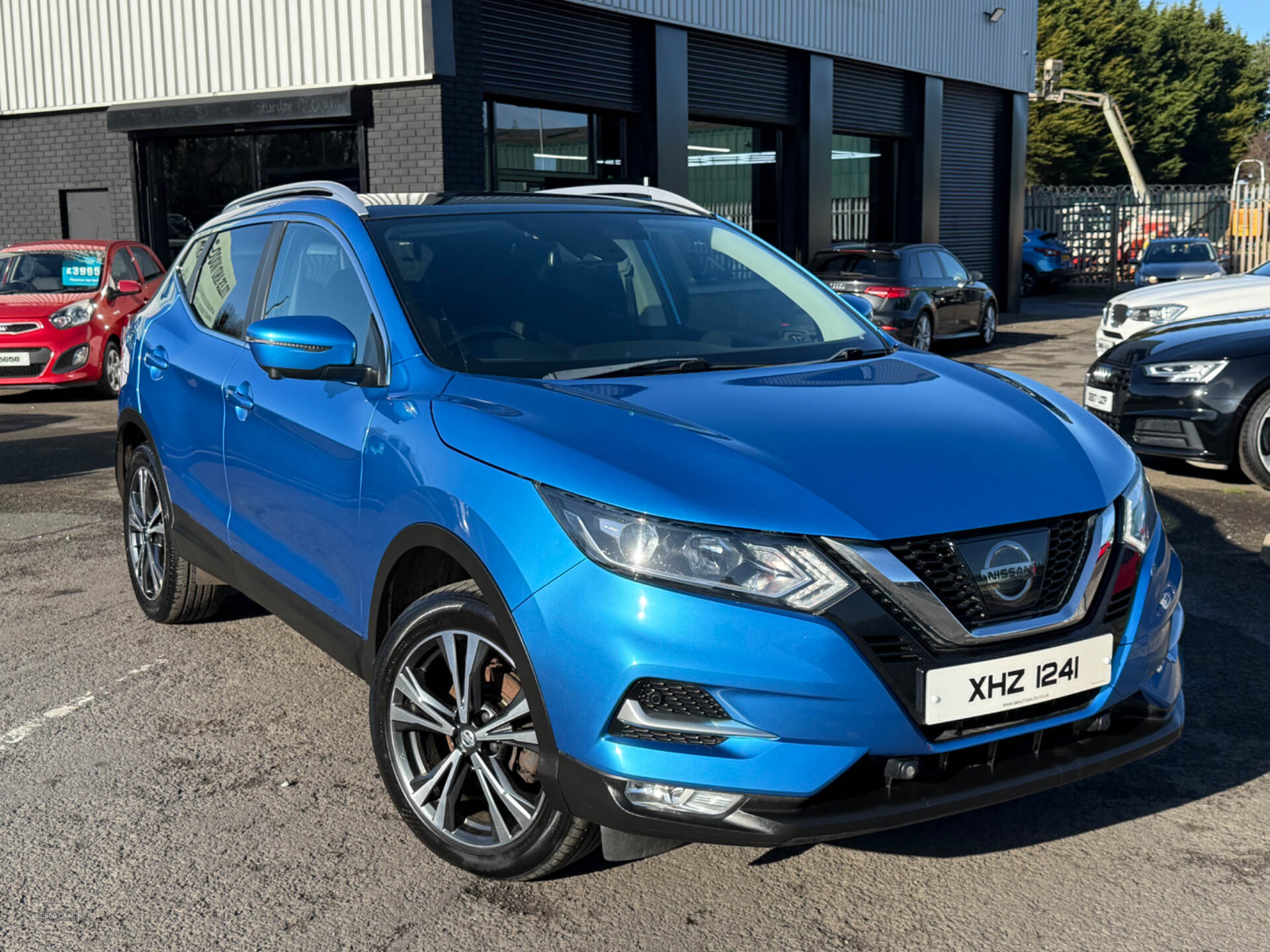 Nissan Qashqai DIESEL HATCHBACK in Down